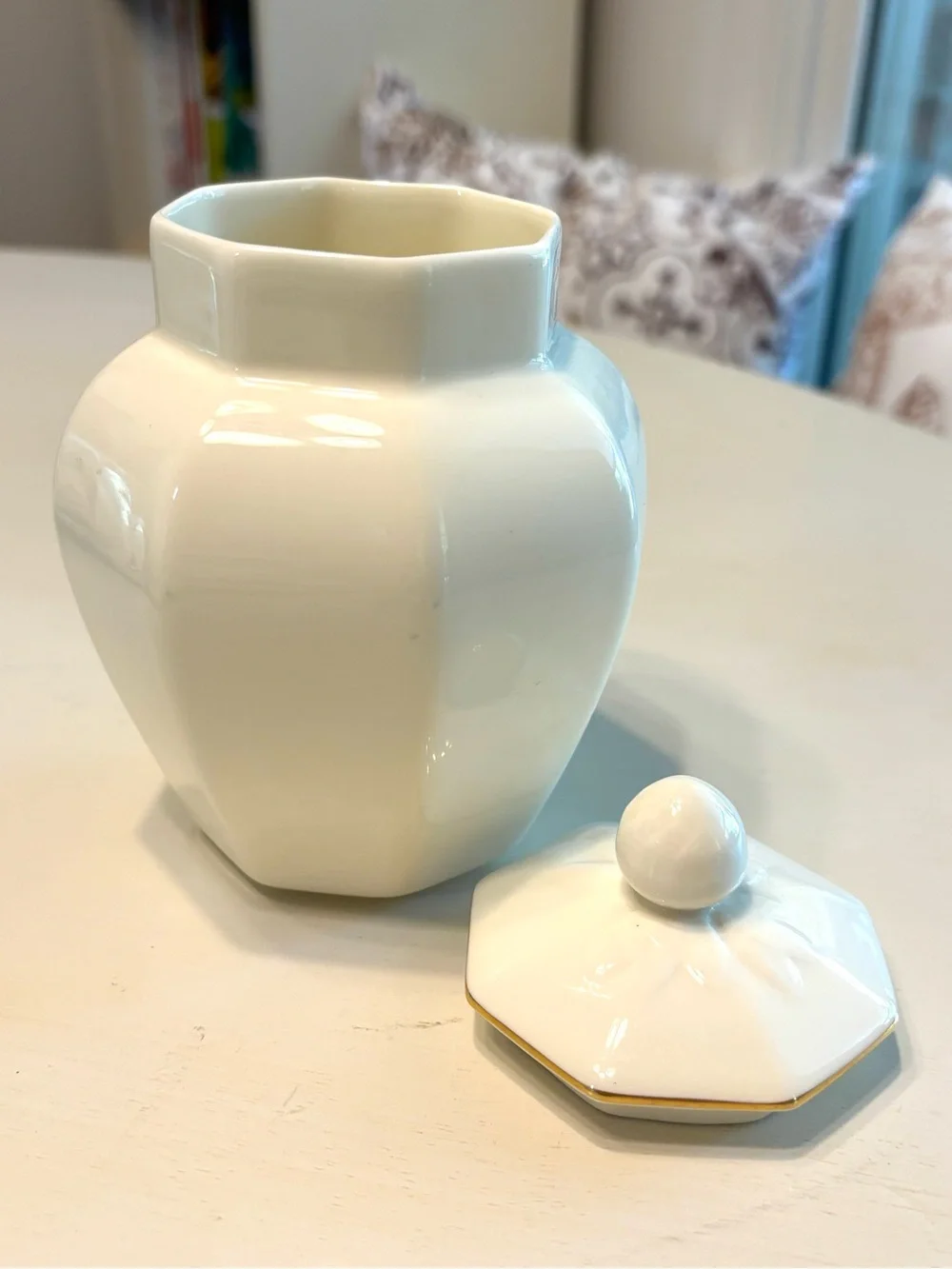 Royal Doulton White Ceramic Ginger Jar with Gold Trim